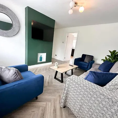 Semesterbostad Marham House By Blue Skies *