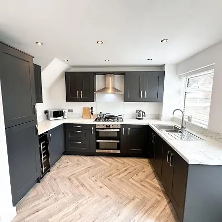 Semesterbostad Marham House By Blue Skies